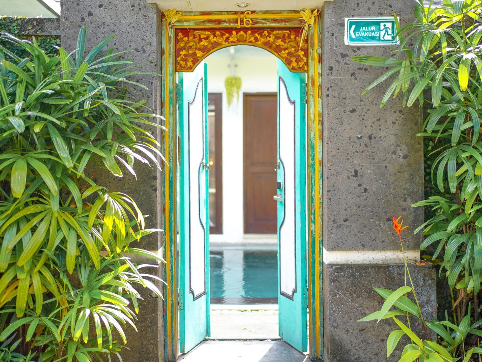 New Pondok Sara Villas Seminyak Zewnętrze zdjęcie